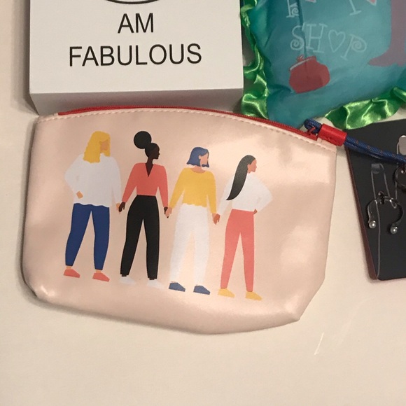 👀 I Am Fabulous 11 Items Bundle Gift Set - Picture 6 of 16